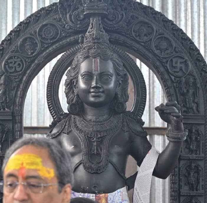 Ram Lalla Idol First Full Pictures Revealed Crafted In Black Stone